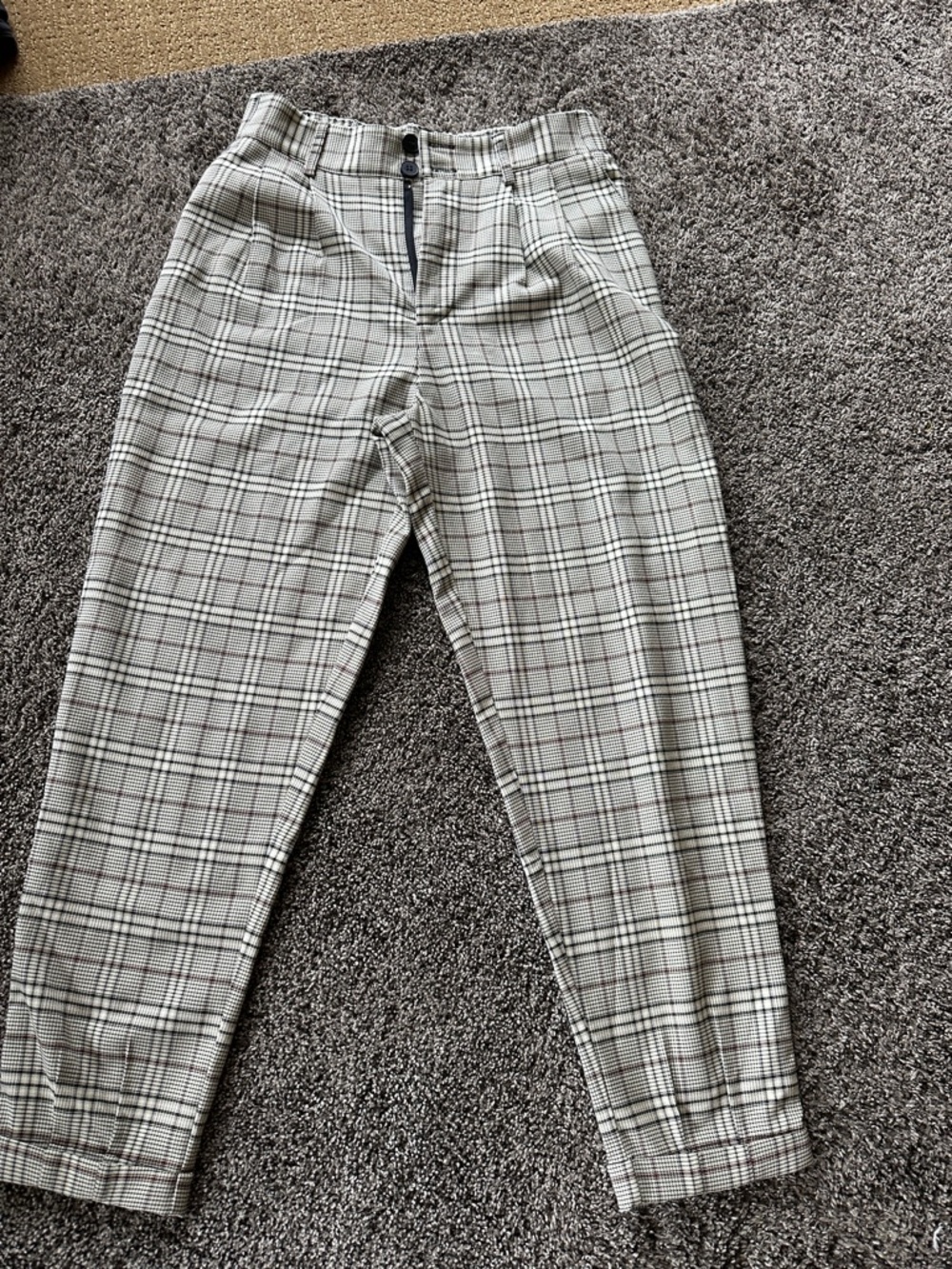 Full Tilt Plaid High-Waist Ankle Pants in Cream Black Size Small Office Classic